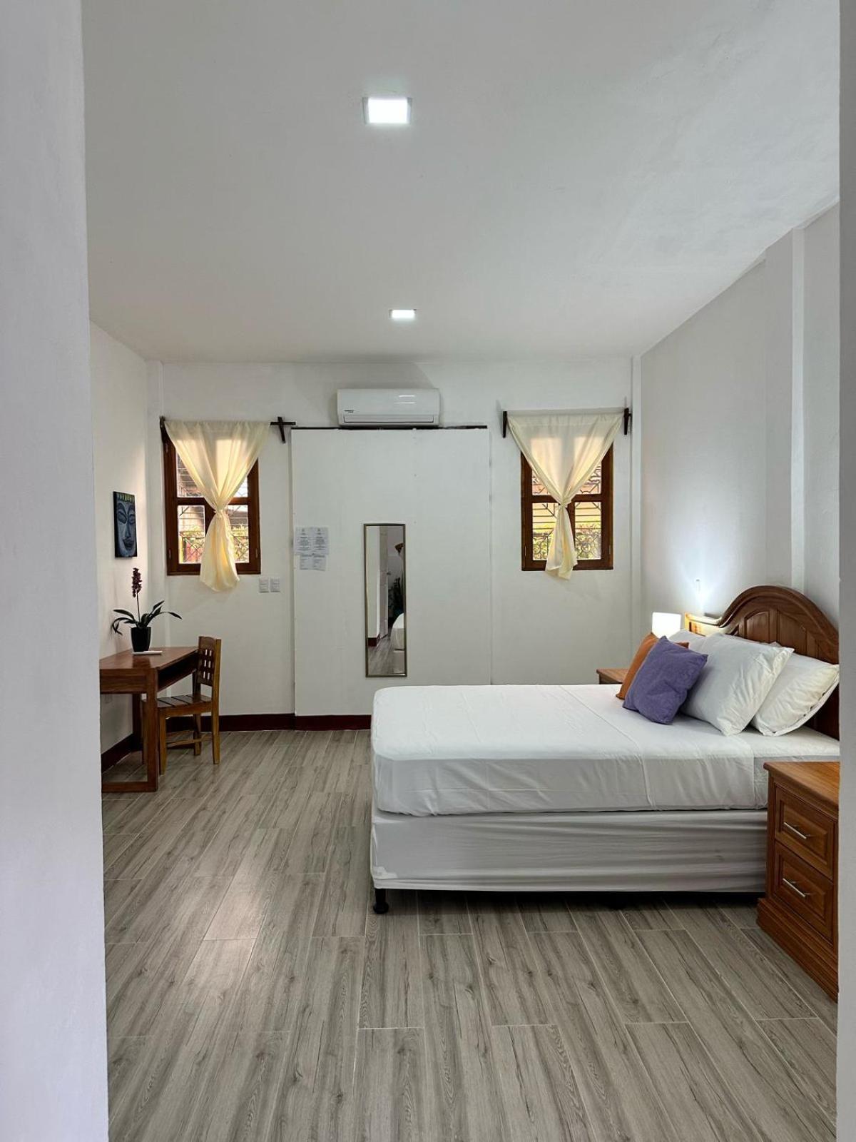 Hotel Al Sole Леон Экстерьер фото