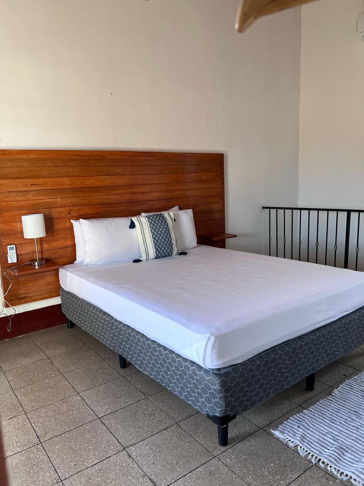 Hotel Al Sole Леон Экстерьер фото